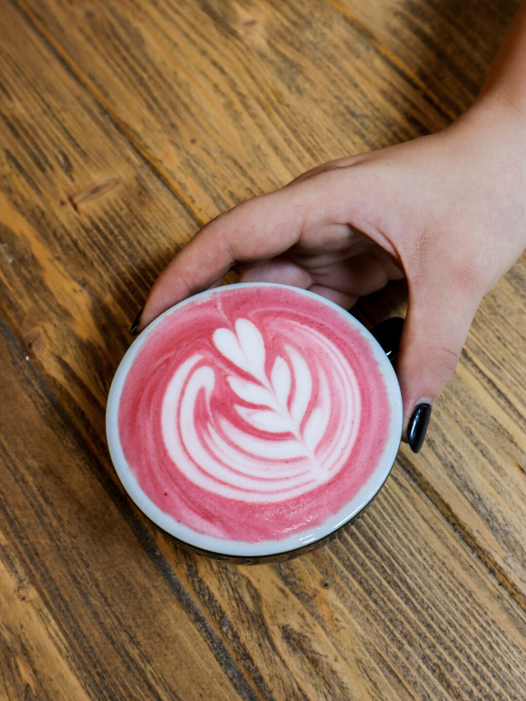 Tibidabo Gluténmentes Pékség - beetroot latte
